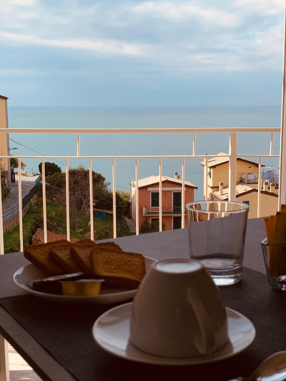 里奥马哲雷 Cinque Terre Coast To Coast酒店 外观 照片
